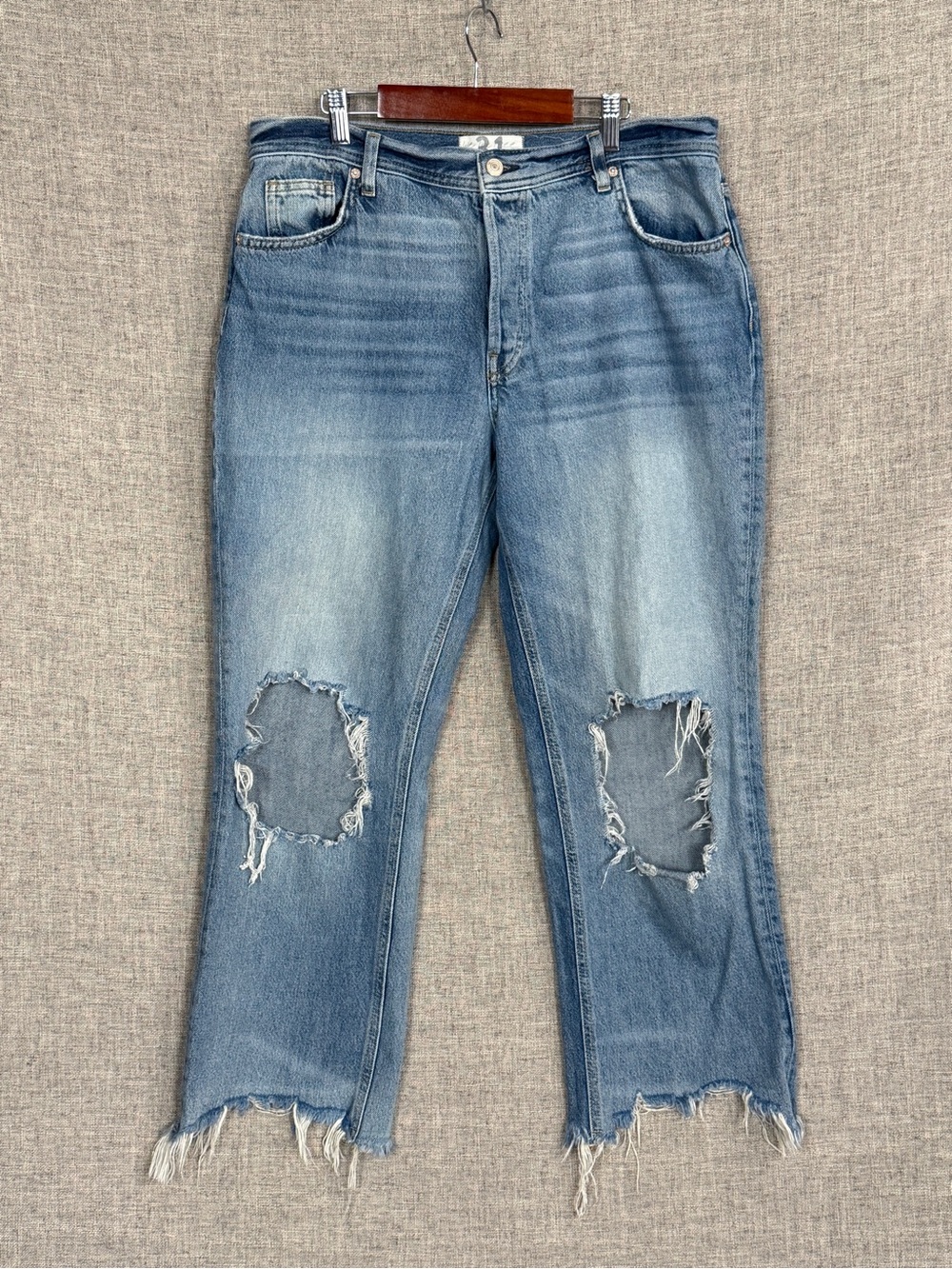 We The Free Free People Maggie Distressed Cropped Raw Hem Light Blue Denim Jeans